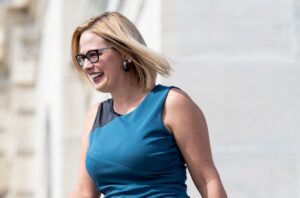 Kyrsten Sinema (D)